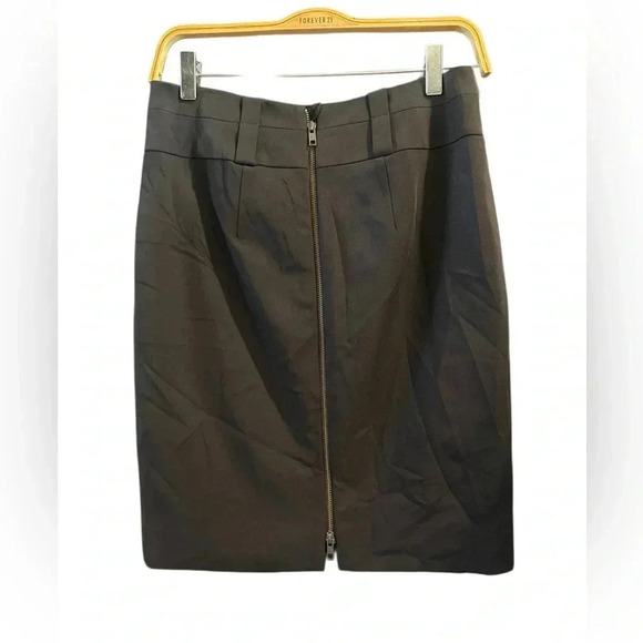 pencil skirt - Picture 2 of 3